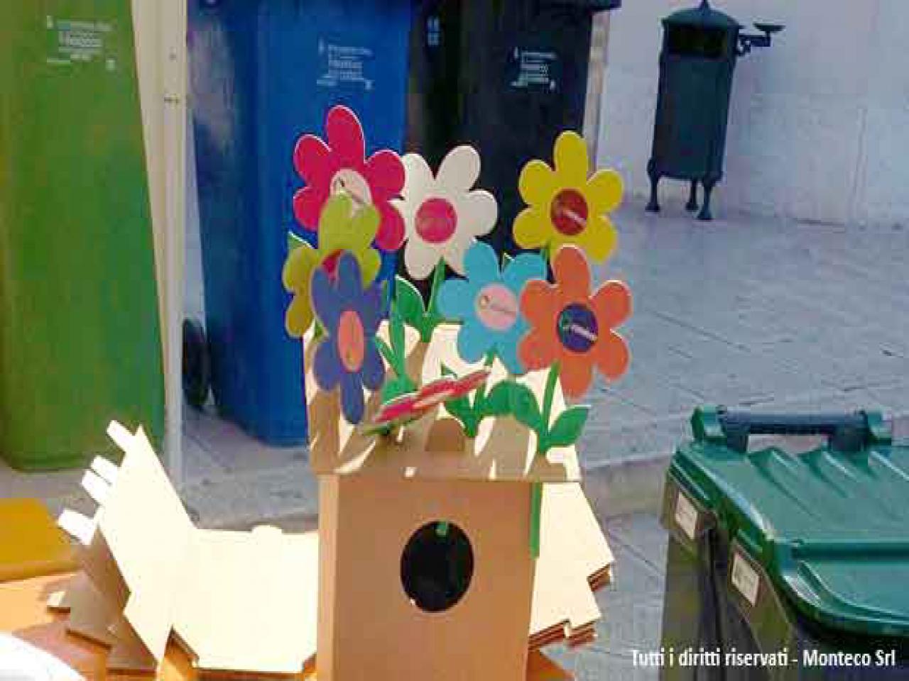 fiorellini in cartone