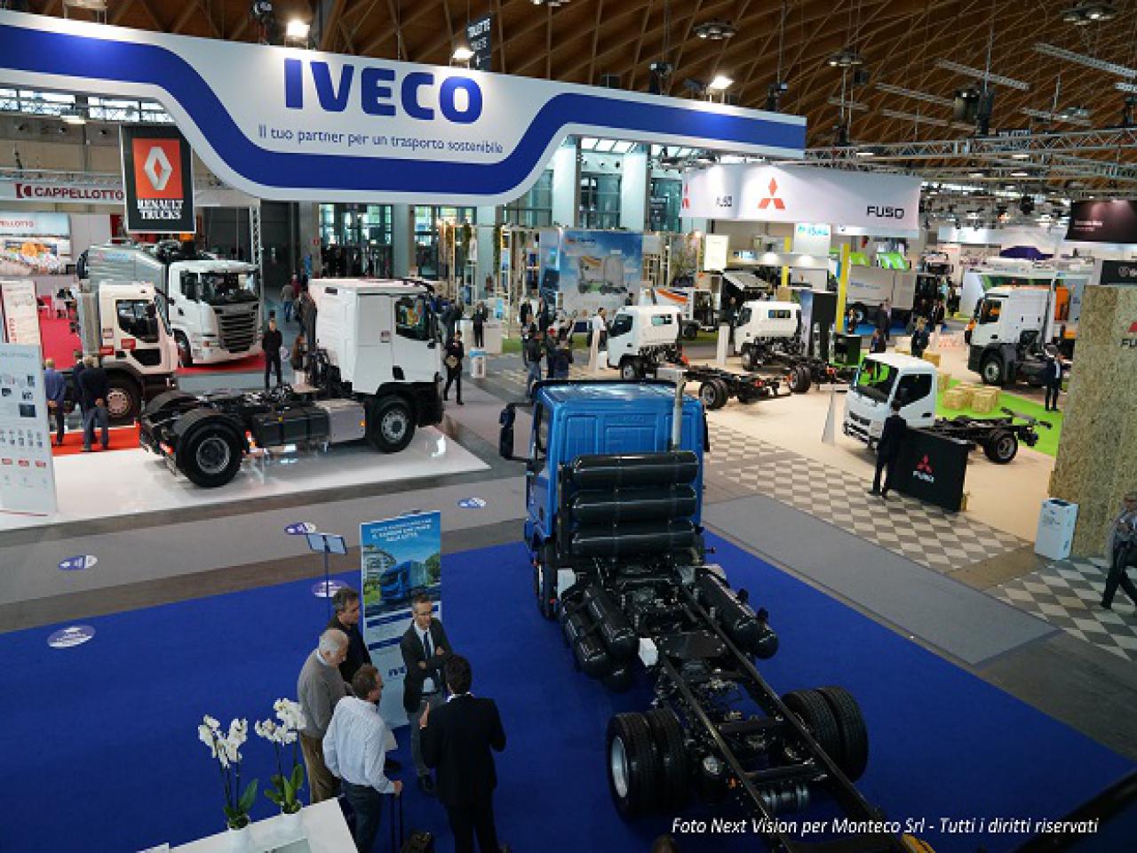 camion dei rifiuti